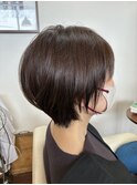 ショートボブ