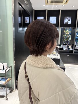 エアー 銀座タワー(AIR) ベージュカラー/ブラウンカラー/ショートボブ