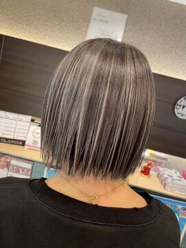 クレア 相武台(CREA) 30代白髪ぼかしカラー【相武台/ハイライト/髪質改善】