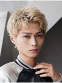 スーツ短髪ツーブロック束感モテる黒髪シークレットパーマ流行