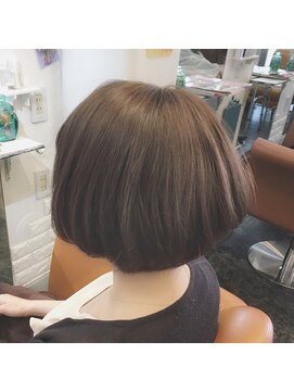 サロン ド ヴィヤージュ(Salon de Viyage) ショコラショートボブ