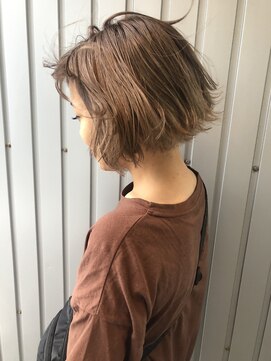 ナンブ セントラル(nambu-CENTRAL) ハイトーンショートボブ