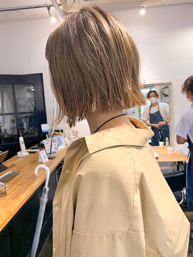 ヴェルダ 池袋店(verda) 肌の色が薄く見えるフォギーベージュ*fukuda