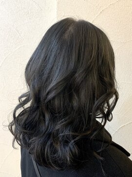 グーフォ(gufo) ミディアム♪コテ巻き仕上げ♪