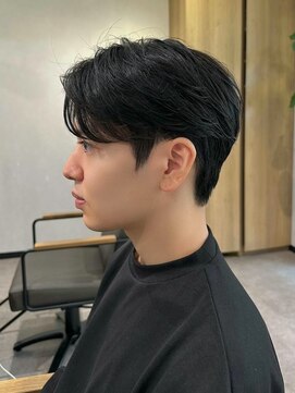 ノラ ギンザ(NORA GINZA) ダウンパーマニュアンスパーマセンターパートコンマヘア髪質改善