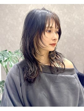 リルウ 阿倍野キューズモール(LILOU) 大人ハイレイヤー インナーカラー