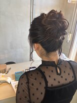 トリニティ(trinity)&nbsp;卒パ・ヘアセット・ヘアアレンジ・シニヨン・編み込み【豊見城】