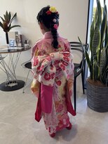 ビジョルノ つくばみどりの店(Begiorno) 7歳七五三　ナチュラルカラー編み込みアレンジヘア