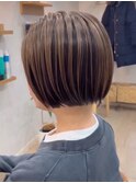 大人ショートボブ/ハイライト/前髪なし/30代40代50代