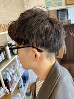 クオリア(Quaria)&nbsp;縦落ちパーマツイストスパイラルパーマシャドウパーマ大人ヘア