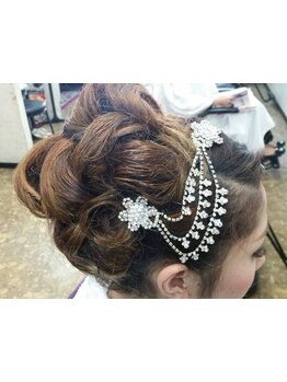 冠婚葬祭OK！！あらゆる行事・イベントごとなどのヘアセットにも、オールマイティーに対応します☆
