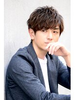 ヘアメイクサロンシャルメ(Hair Make Salon CHARMER)&nbsp;メンズヘアセット　トレンド前髪ありのカジュアルヘアスタイル