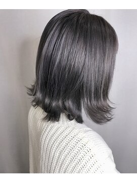 ヘアカロン 熊本本店(Hair CALON) シルバーグレー