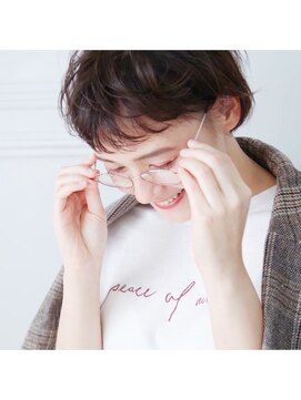 アニータバイガネイシャ(Aujua anita by ganesha) 切りっぱなしショートボブ【韓国ヘア】20代30代40代