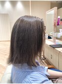 チャコール×グレージュ×切りっぱなし×外ハネ×似合わせ