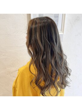アロマ ヘアルーム 池袋店(AROMA hair room) ダークアッシュバイカラーグラデーションゆる巻きロング/池袋