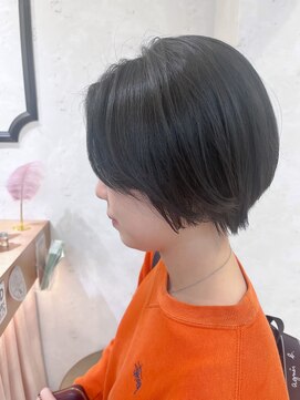 ロンドプランタン 恵比寿(Lond Printemps) ぷつっと韓国風透明感グレージュショートボブ【中居】