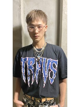 ロイジー(roijir) スパイキーショート×ウルフ×ミルクティーベージュ