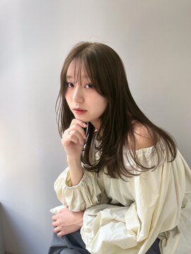 ボタン シブヤ(VOTAN SHIBUYA) オリーブカラー/ベージュカラー/レイヤーカット/前髪/顔周り