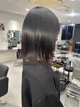 キング(K!ng) 縮毛矯正髪質改善ハイライトレイヤーカット枚方美容室エクステ