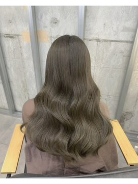 イオエ 梅田(ioe) ミルクティーベージュ/レイヤーボブ /髪質改善/縮毛矯正
