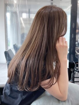 ニトバイアンキシム(nit by ahnkism) 韓国風レイヤーカット顔まわりくびれオルチャン堀江