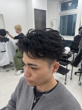 ステージ(STAGE) スイングショート フェザーショート スパイキーショート