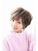 前下がりバングショート