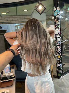 ラフ(LAFF) #黒髪#ボブルフ#ネビージュ#小顔#ワンレン