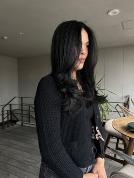 リバレッジ 広尾(Leverage) 大人海外ロングレイヤースタイル：Mao Shibasaki