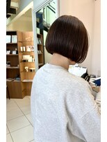 リコ ヘアアンドリラクゼーション(LICO HAIR&RELAXATION) LICO ミニボブ 切りっぱなし