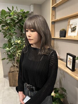 ロニカ 銀座(LOuNICA) アイスグレージュ