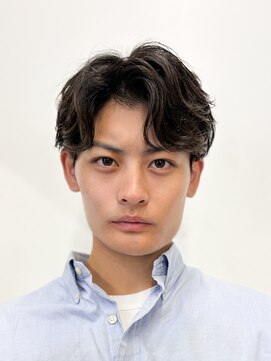 フィルムス 横浜(FILMS) 大人男子/フェザーパーマ/毛流れパーマ/横浜