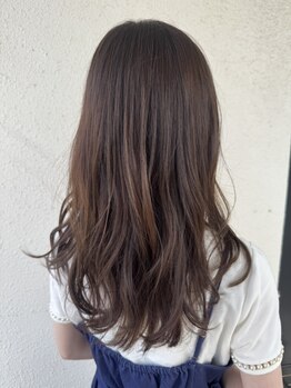 シロノハコ(SHIRO no HAKO)の写真/髪の内側へアプローチ!高濃度タンパク質でケアするたびに美しい髪へと導きます。髪質改善◎