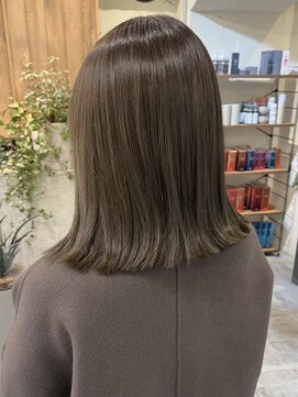 ベル 新宿(Belle) 秋冬におすすめ似合わせオリーブベージュ