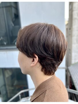 くせ毛活かしたブリティッシュスタイル。　20代/大学生/