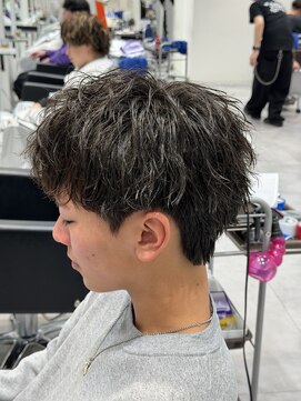 オーシャントーキョー 仙台(OCEAN TOKYO) ツイストスパイラルマッシュ刈り上げツーブロックメンズパーマ