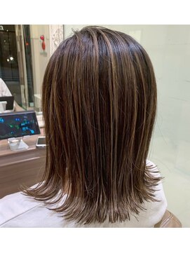 エジョン 八幡山店(Aejon) 大人レイヤーカット白髪ぼかし脱白髪染め40代50代60代