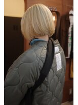 チャプター 問屋町(chapter)&nbsp;髪質改善切りっぱなしボブミニボブブロンドベージュダブルカラー