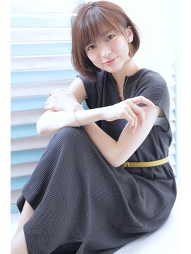 オウル(Owll) 【DISHEL】シースルバング大人かわいい ひし形ショートボブ