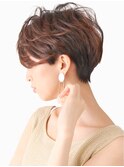 トップふんわり／艶カラーのランダムパーマショート／30代40代