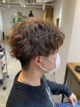 エルオム(EL.HOMME) スパイラルパーマ