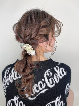 アルーシェ 心斎橋(Alushe) ポニーテール