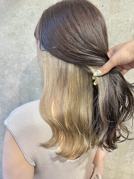 カリーナコークス 原宿 渋谷(Carina COKETH) インナーカラー/ダブルカラー/イヤリングカラー/ケアブリーチ