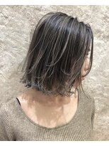 イト(ito.)&nbsp;ハイライトグレージュボブ_ホワイトグレージュ_ネビージュ