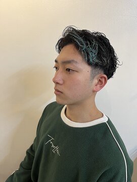 ビジュー(bijou) アップバング×ツイストパーマ