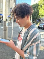 ロジエ(ROSIER)&nbsp;ゆるセンターパートパーマ