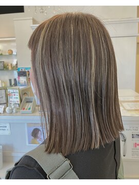 ルミ エミュー(RUMI emue) ハイライト