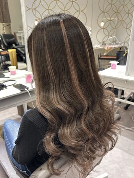 ベルグローアルファ(BELLE GROW ALPHA) バレイヤージュエクステ