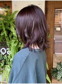 くびれミディ　くすみピンクカラー　外ハネミディ　レイヤー
